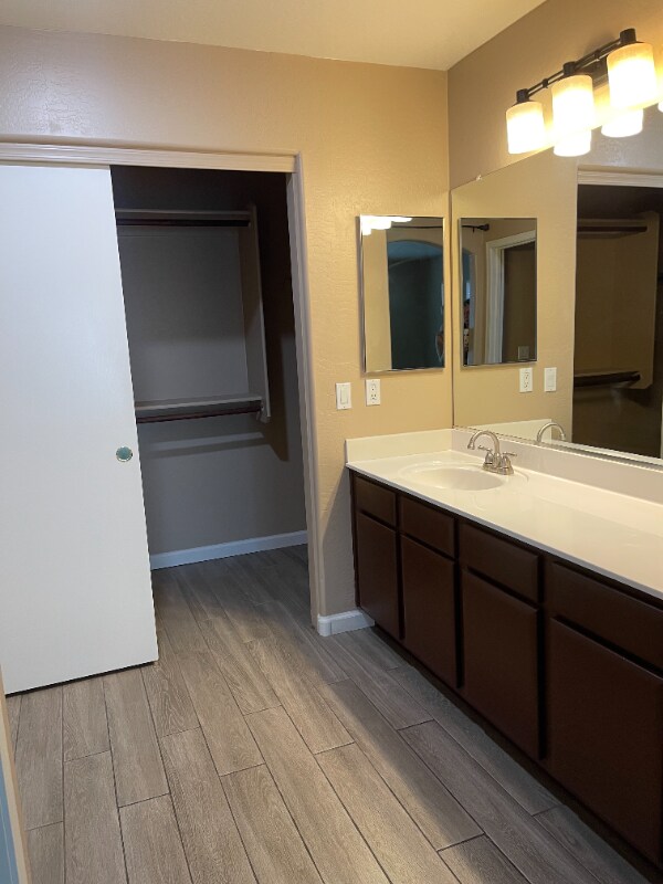 Building Photo - 22801 W Mesquite Dr