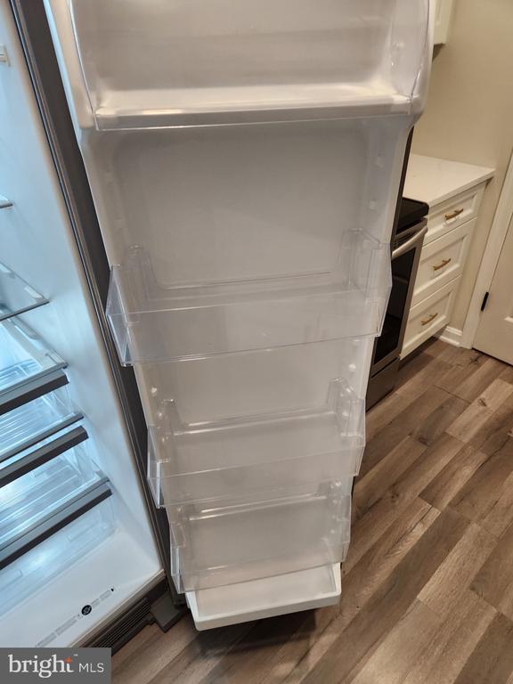 Building Photo - 5700 Olde Mill Ct