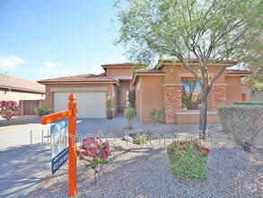 Building Photo - 8711 W Bajada Rd