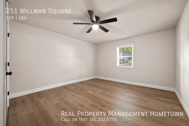 Building Photo - 251 Willman Square