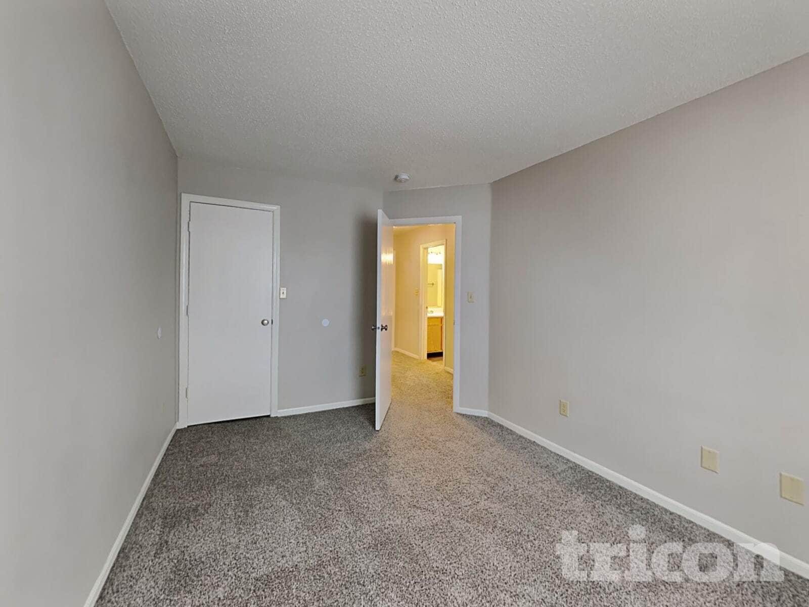 Building Photo - 160 Harts Ford Way
