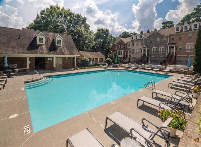 Primary Photo - 2771 Durham Dr NE