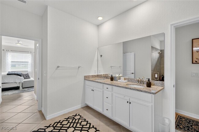 Building Photo - 14608 Palamos Cir