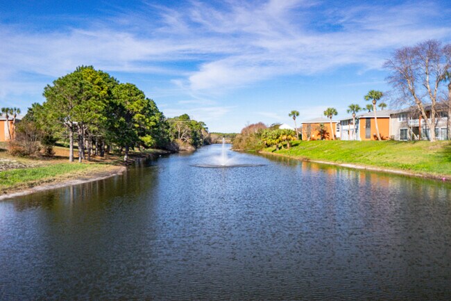 Building Photo - 4000 Gulf Terrace Dr