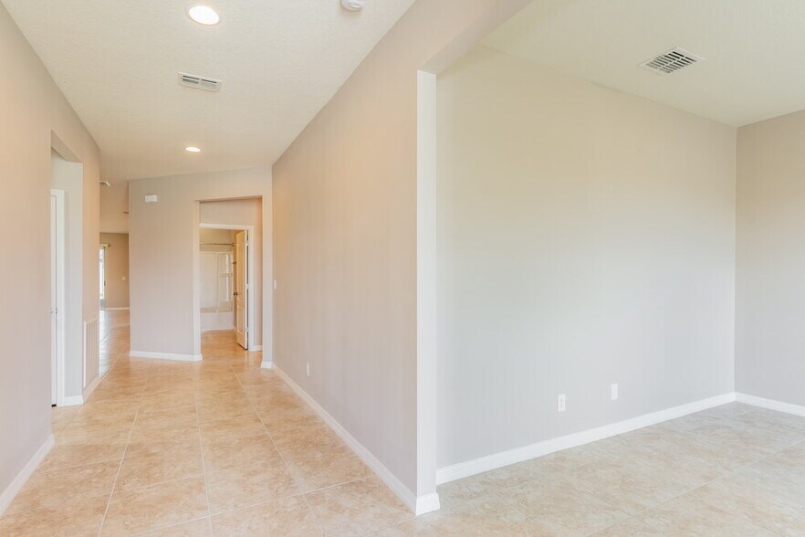 Building Photo - 1629 Cabbage Key Dr