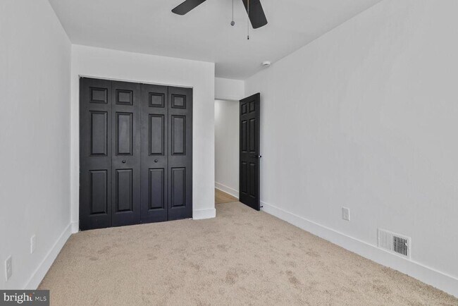 Building Photo - 1706 McCulloh St