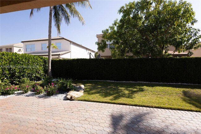 Building Photo - 5331 SW 159th Ave