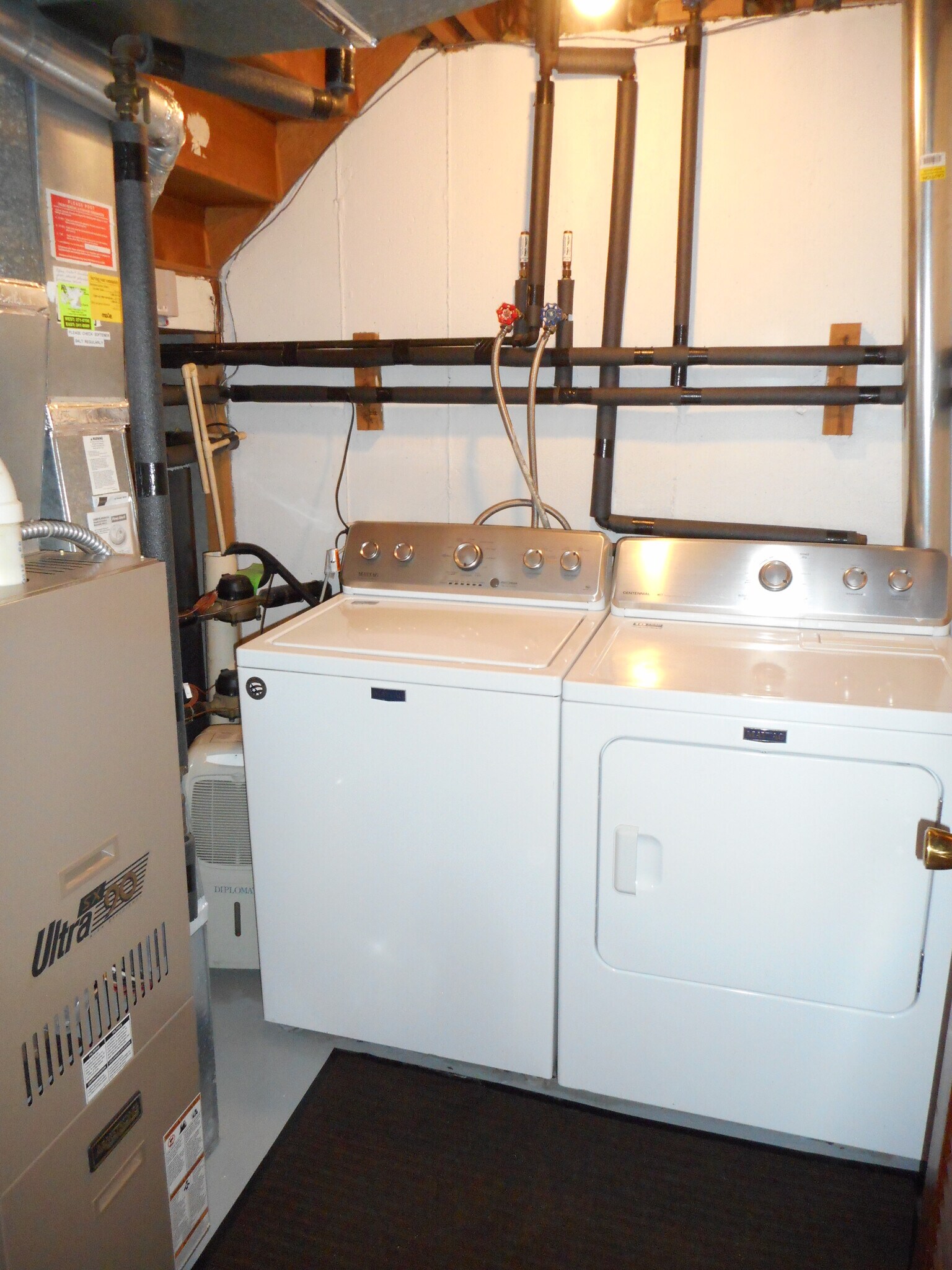 Building Photo - 1809 Reetz Rd