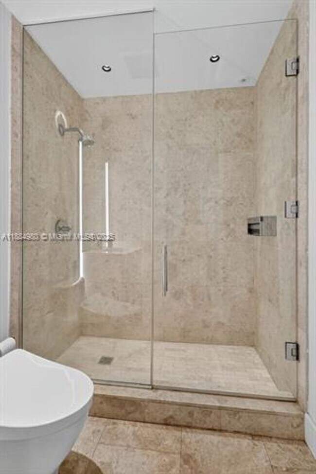 Building Photo - 9705 Collins Ave