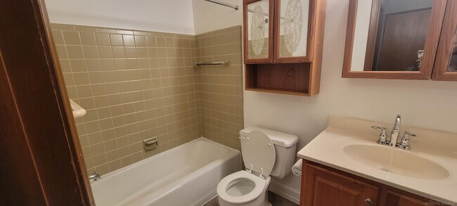 Building Photo - 22700 Stair St