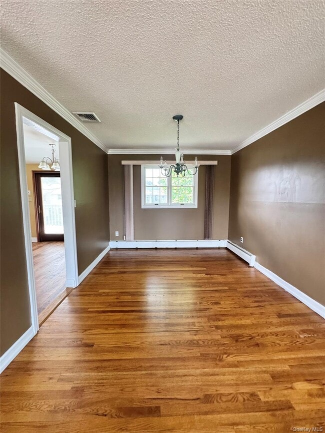 Building Photo - 255 Brookside Ct