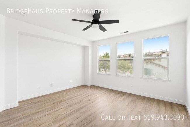 Building Photo - 1048 Sunset Crossing Point