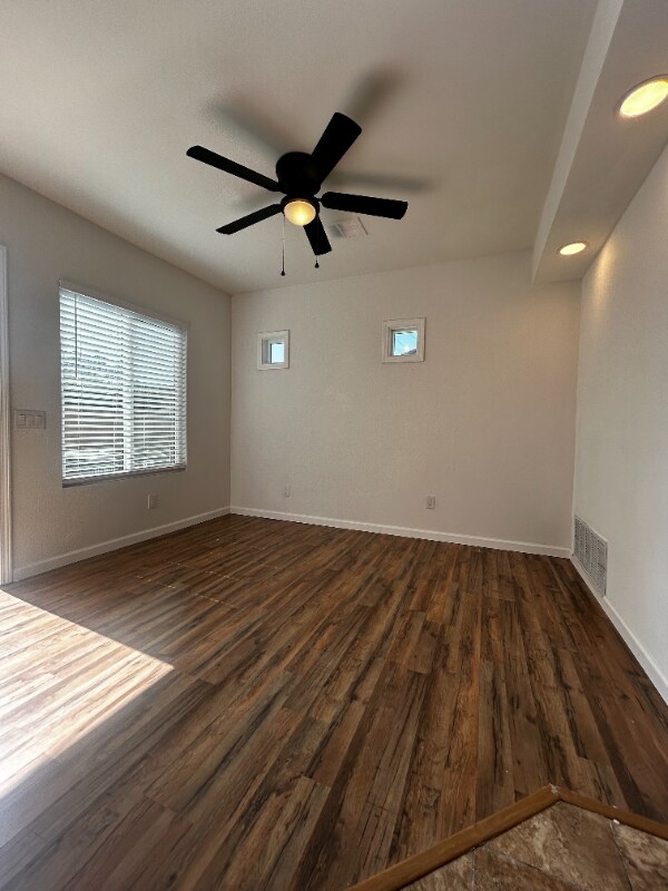 Building Photo - 614 W Arrow Hwy