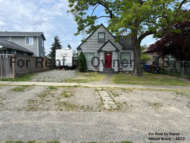 Primary Photo - 1619 E 34th St