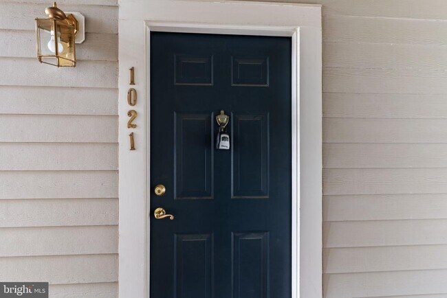 Building Photo - 1021 Leeward Way