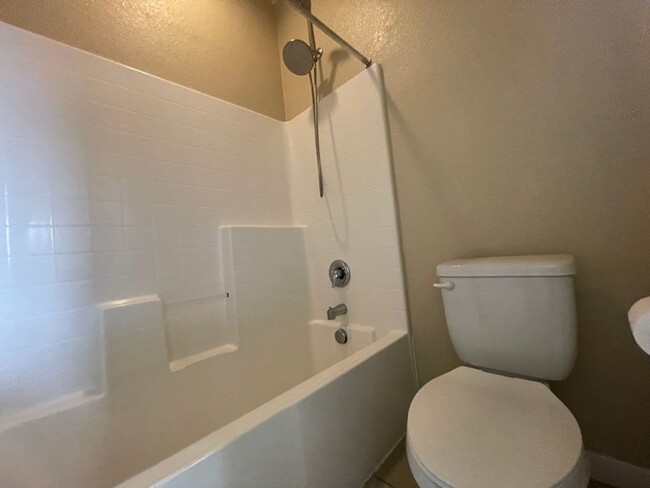 Building Photo - Beautiful Damonte Ranch Three Bedroom T...