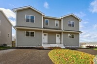 Building Photo - 120 Stowe St