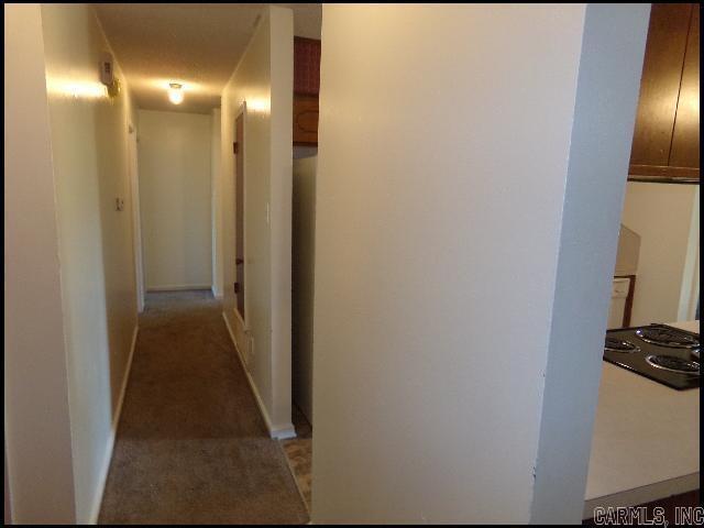 Building Photo - 711 Briar Ridge Ct
