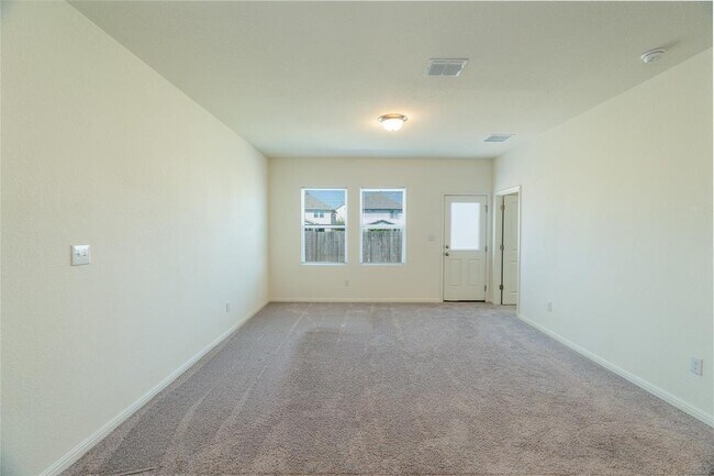 Building Photo - 402 Gemsbok Rd
