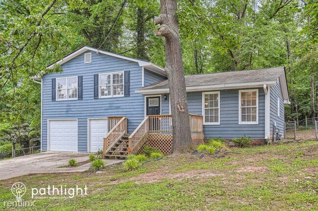 Primary Photo - 3 br, 2 bath House - 847 Raintree Way SE UNIT