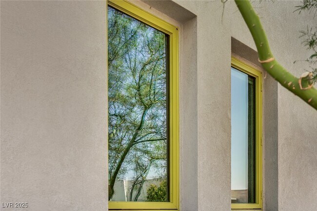 Building Photo - 378 Tranquil Peak Ct