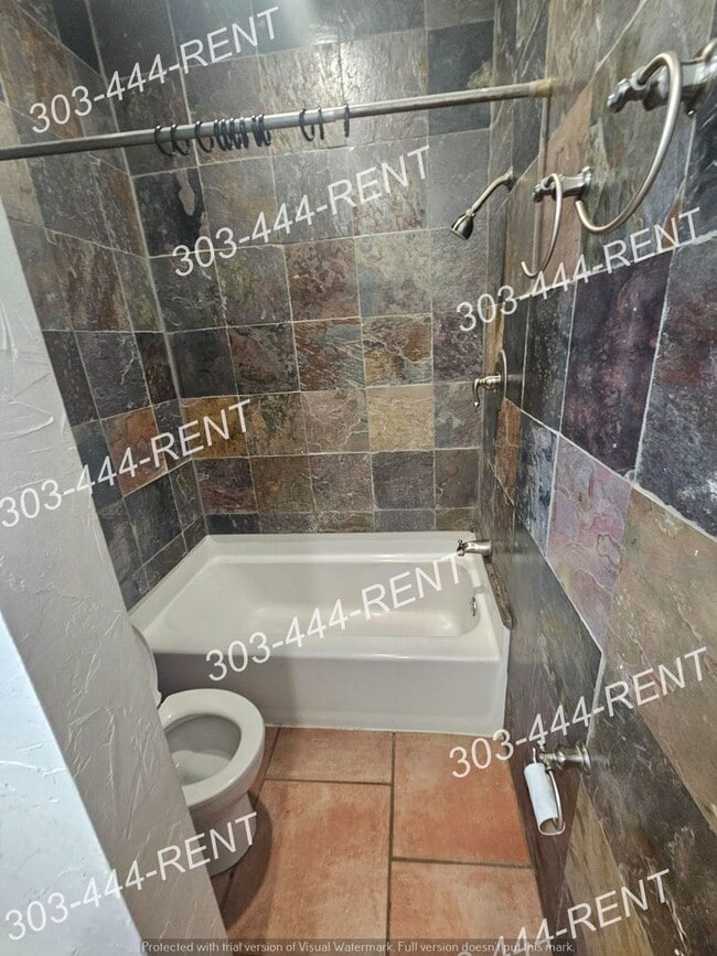 Building Photo - TR337