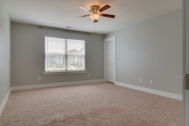 Building Photo - Beautiful Hermitage 3 Bed 2.5 Bath Home w/ Garage - Price Reduced w/ $500 off Your 1st Month