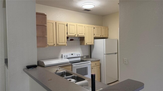 Building Photo - 2705 Maitland Crossing Way