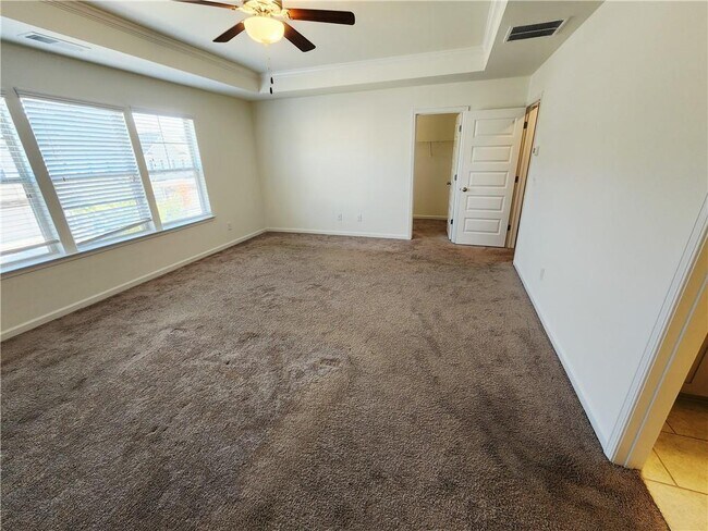 Building Photo - 2708 Wild Laurel Ct