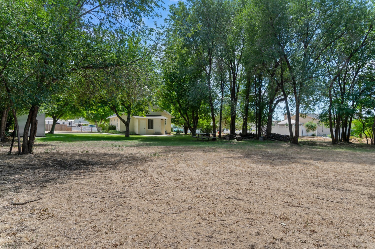 Building Photo - 503 E 900 S