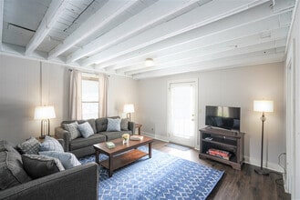 Building Photo - 46 Faulkner Rd