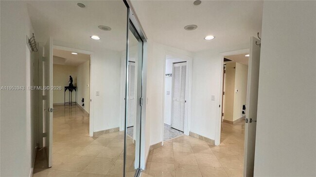 Building Photo - 16400 Collins Ave