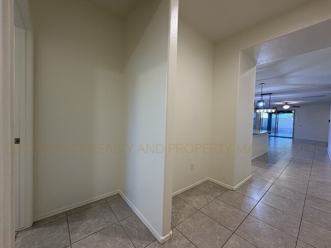 Building Photo - 6358 E Via Valdivia