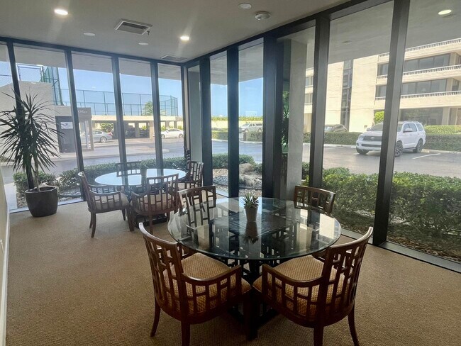 Building Photo - 5550 N Ocean Dr