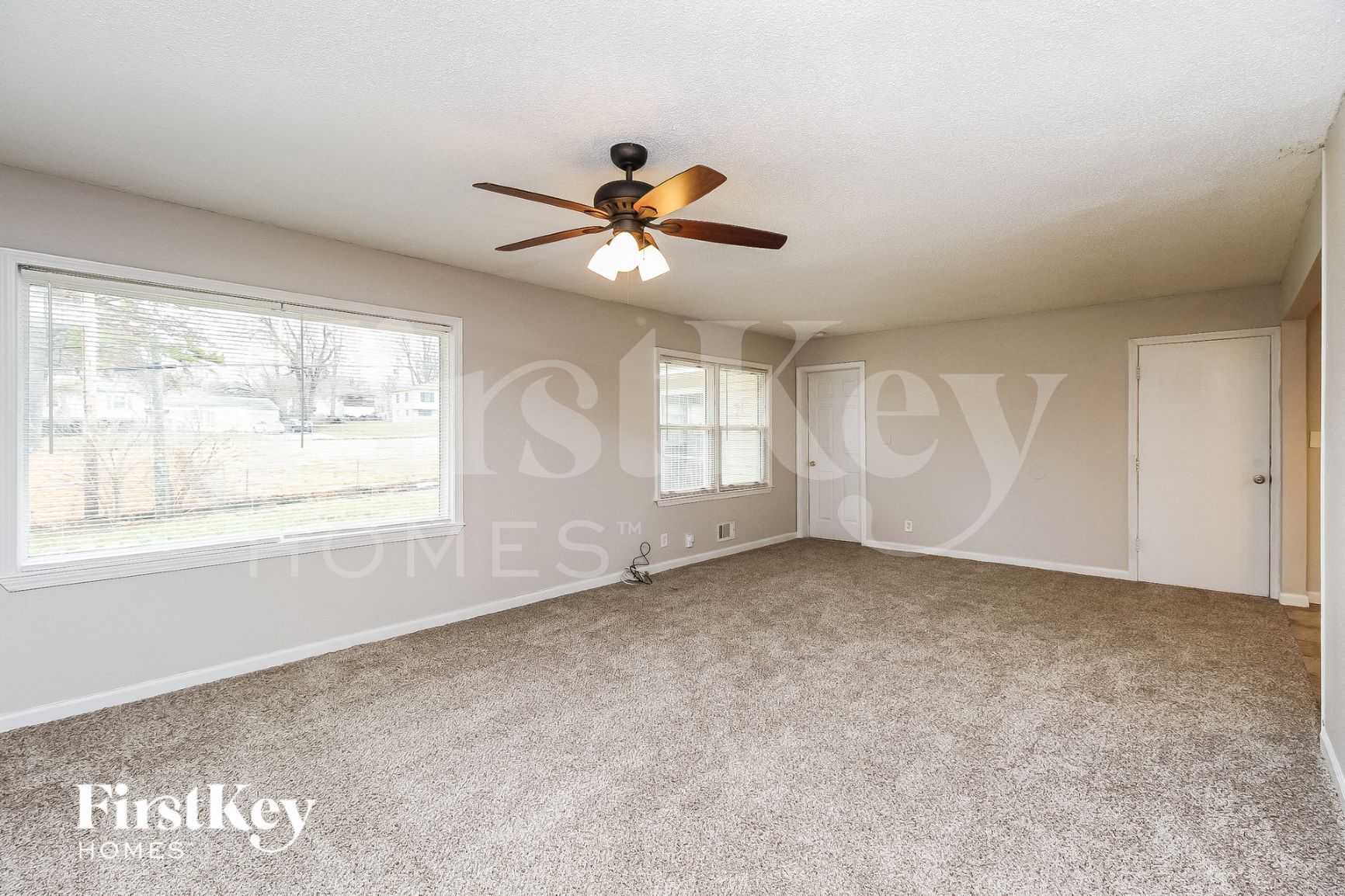 Building Photo - 6007 E 150th St