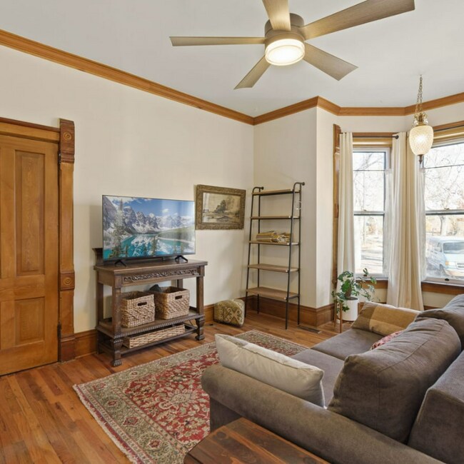 Building Photo - 503 Mathews St