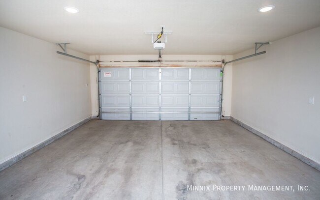 Building Photo - 5714 120th St