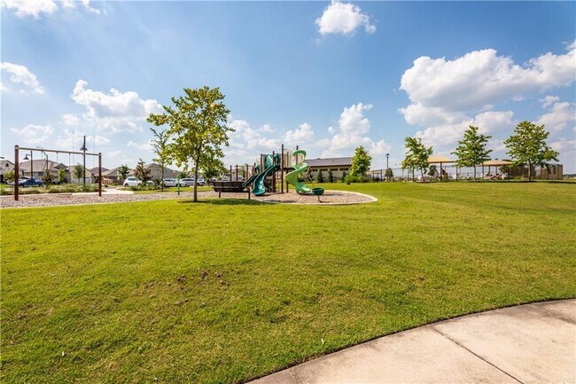 Building Photo - 5413 Vanner Path