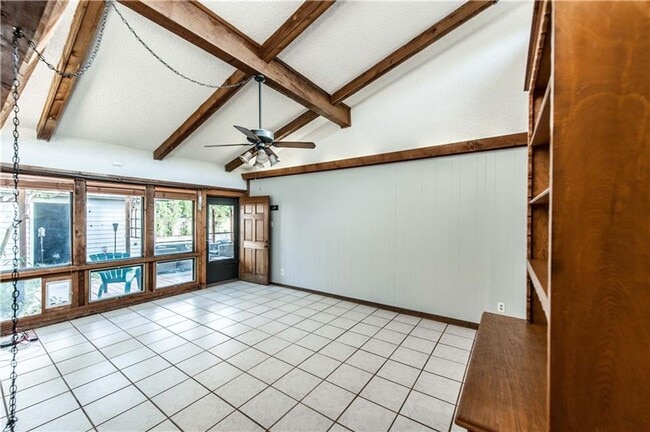 Building Photo - Updated White Rock Lake Area Duplex