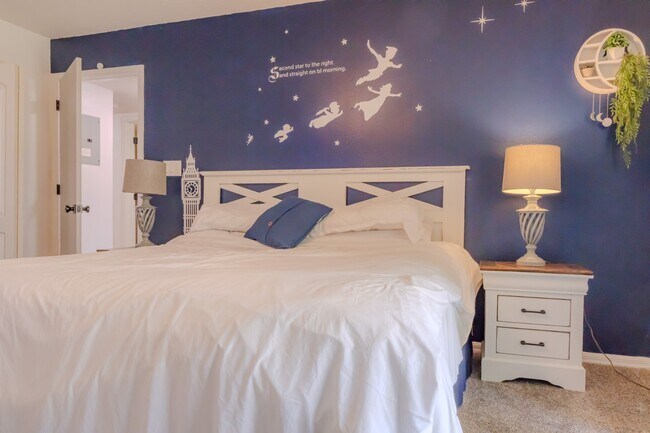 Building Photo - Charming 3BR Fully Furnished Apartment in ...