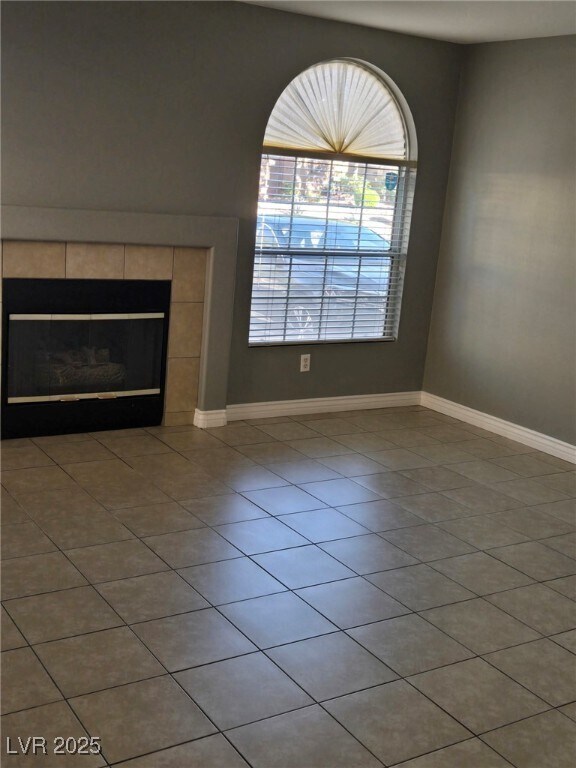 Building Photo - 10173 Quaint Tree St