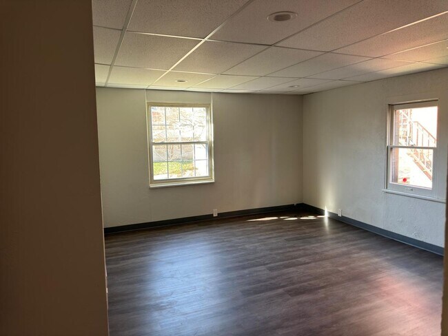 Building Photo - 5420 Stanton Ave
