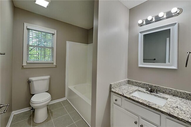 Building Photo - 339 Abbington Ln