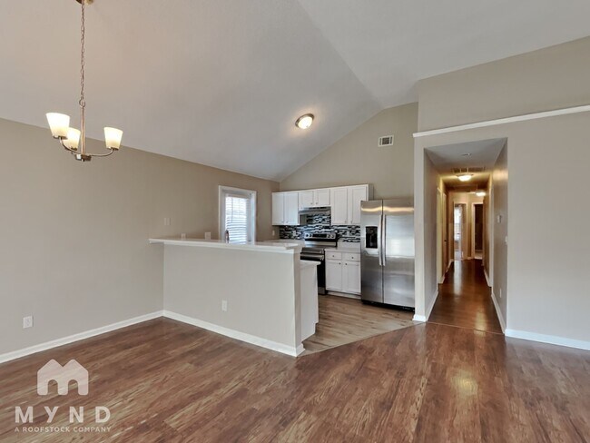 Building Photo - 3940 Cypress Pointe Dr