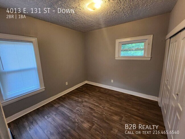 Building Photo - 4013 E. 131 ST-Down