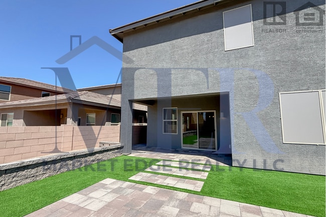 Building Photo - 4Bed/3Bath Home at I10/Wilmot Rd! $199 MOV...