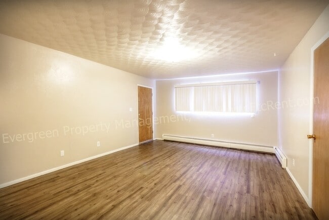 Building Photo - 1110 Gard Pl