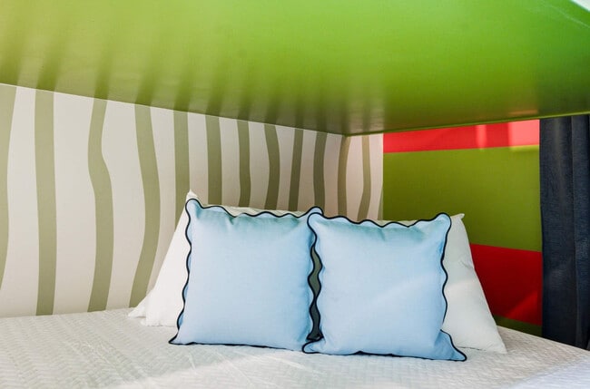 Building Photo - 11802 Hayden Rd