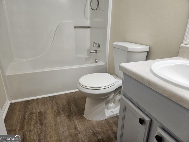 Building Photo - 4121 Burgundy Way