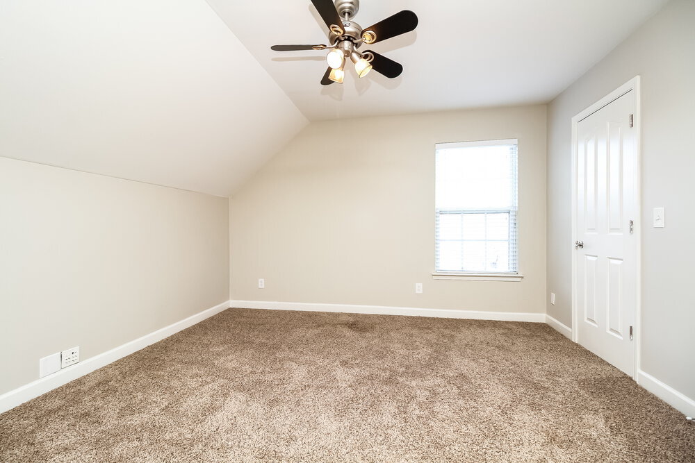 Building Photo - 1120 Tiger Woods Way